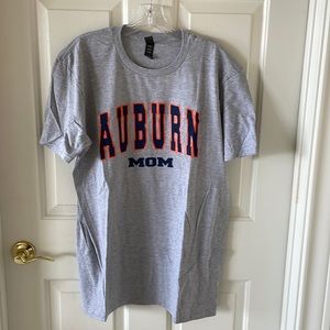 Auburn Mom Tshirt. Custom Designed.